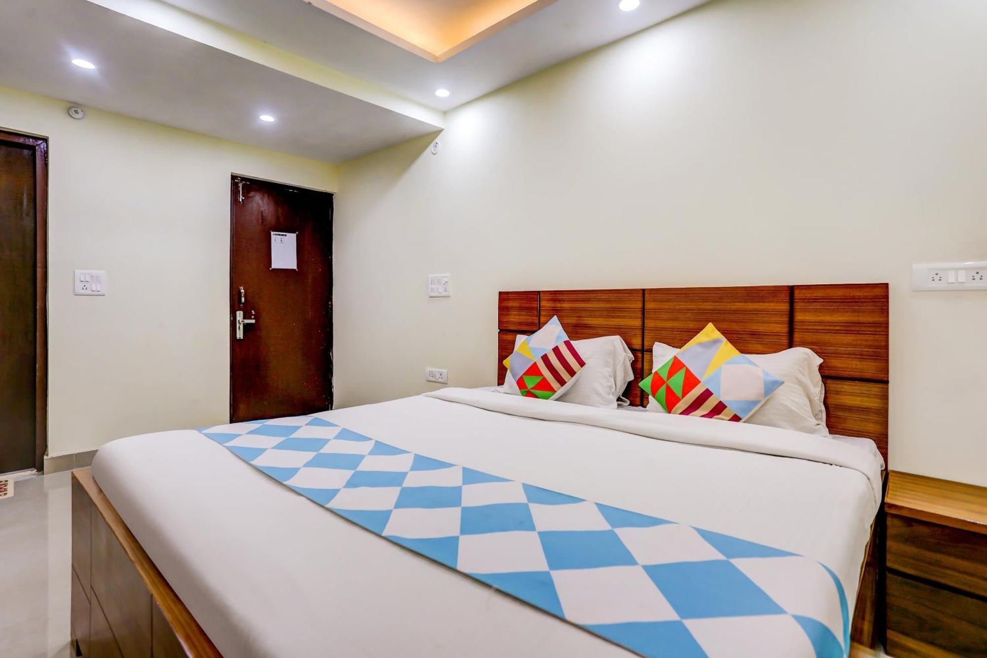 Guest house O Rs Residency New Delhi